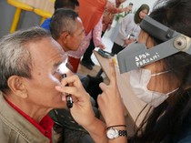 Pemeriksaan dan Operasi Katarak Dukung Kesehatan Berkelanjutan