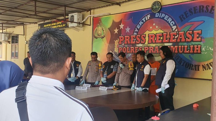 Polres Prabumulih mengamankan pelajar yang kedapatan membawa sajam.