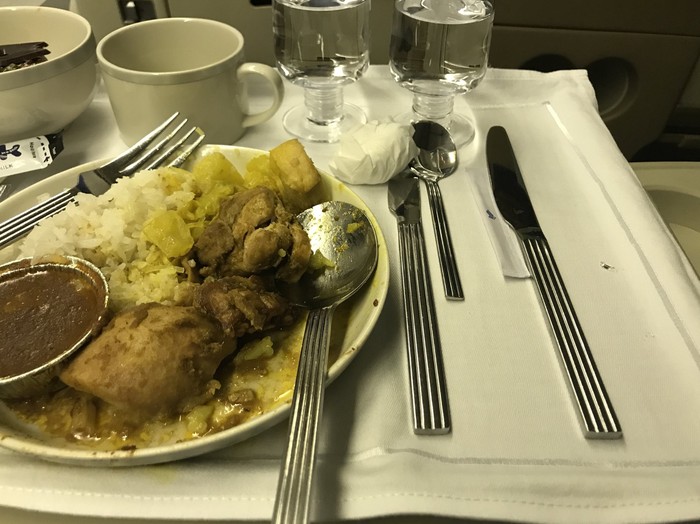 Potret Tom Lembong Saat ke Pasar hingga Makan Nasi Bungkus Potret Tom Lembong Saat ke Pasar hingga Makan Nasi Bungkus