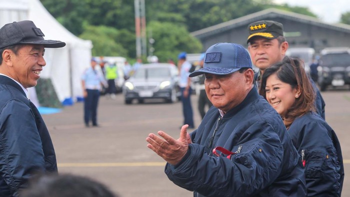 Prabowo saat pamer jogetan saat menegaskan dirinya sehat (Grandyos/detikcom)