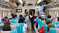 Tarif KA Papandayan dibanderol dengan harga Rp252.000 untuk kelas eksekutif, dan Rp156.000 untuk kelas ekonomi. Adapun tarif KA Pangandaran dibanderol dengan harga Rp296.000 untuk kelas eksekutif, dan Rp180.000 untuk kelas ekonomi. Sementara untuk tarif KA Malabar keberangkatan pagi dibanderol dengan harga Rp420.000 untuk kelas eksekutif, dan Rp240.000 untuk kelas ekonomi. Tarif tersebut merupakan tarif promo 20% yang berlaku hingga 31 Januari 2024. Foto: Dok. KAI