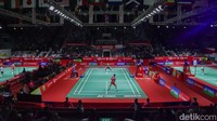 Jonatan Christie bertanding melawan Lu Guangzu di kategori tunggal putra Indonesia Masters 2024 di Istora Senayan, Jakarta, Rabu (24/1/2024).