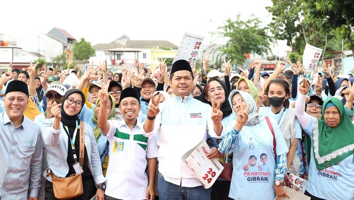 Solidaritas Ulama Muda Jokowi (Samawi) menggelar apel serta pelepasan relawan canvasing paslon nomor urut 2, Prabowo-Gibran di Bekasi (dok. Ist)