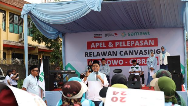 Solidaritas Ulama Muda Jokowi (Samawi) menggelar apel serta pelepasan relawan canvasing paslon nomor urut 2, Prabowo-Gibran di Bekasi (dok. Ist)