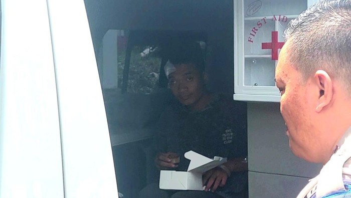 Sopir truk telah keluar dari RSPG dibawa ke Polres Bogor untuk pemeriksaan. (M Sholihin/detikcom)