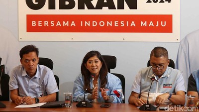 TKN Konpers Terkait Penyataan Jokowi Soal Presiden Boleh Kampanye