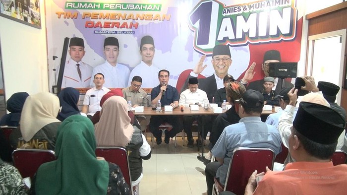 TPD AMIN Sumsel beri penjelasan kunjungan Anies dalam kampanye akbar di BKB pada 25 Januari 2024.