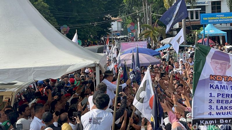 Anies Baswedan di Benteng Kuto Besak di Palembang, 25 Januari 2024. (Azhar Bagas Ramadhan/detikcom)