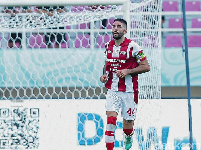 Bek Persis Solo, Diego Bardanca