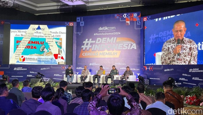 #DemiIndonesia Cerdas Memilih di Karaton Ballroom Royal Ambarrukmo Jogja, Kamis (25/1/2024).