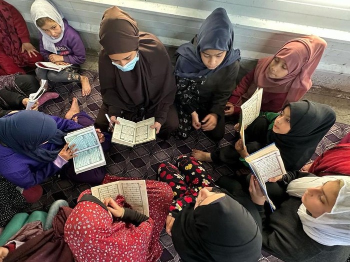 Hafalan Al-Qur'an di Kamp Pengungsian