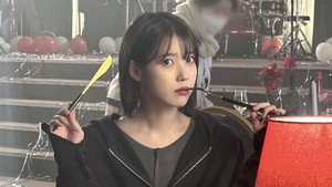 Foto ini diambil ketika sedang syuting adegan makan malam. (Foto: dok. EDAM Entertainment)