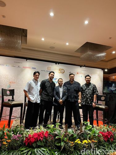 Ivan Gunawan mengungkapkan akan menetap di luar negeri.