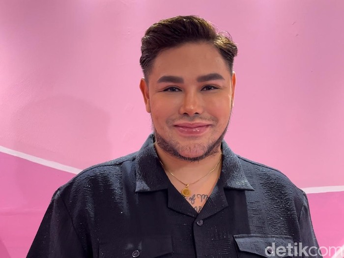 Ivan Gunawan mengungkapkan akan menetap di luar negeri.