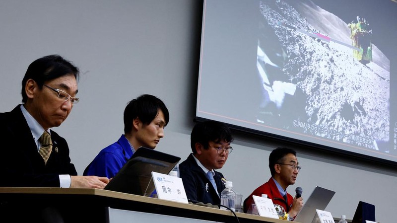 Hitoshi Kuninaka, Daichi Hirano, Masatsugu Otsuki and  Shinichiro Sakai from the Japan Aerospace Exploration Agency (JAXA), sit in front of a screen showing an image taken by LEV-2 on the moon, during a press conference on SLIM’s moon landing mission, in Tokyo, Japan January 25, 2024.   REUTERS/Kim Kyung-Hoon