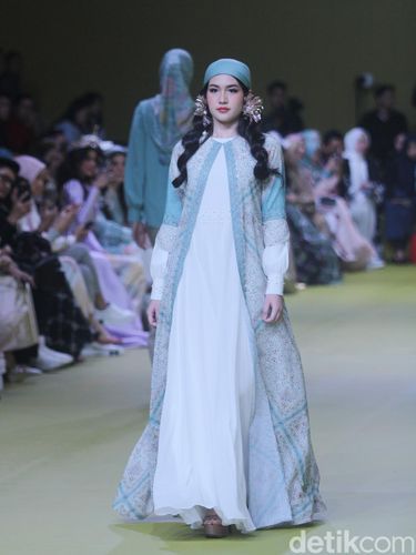 Koleksi Lebaran Manjdha Hijab by Ivan Gunawan 2024