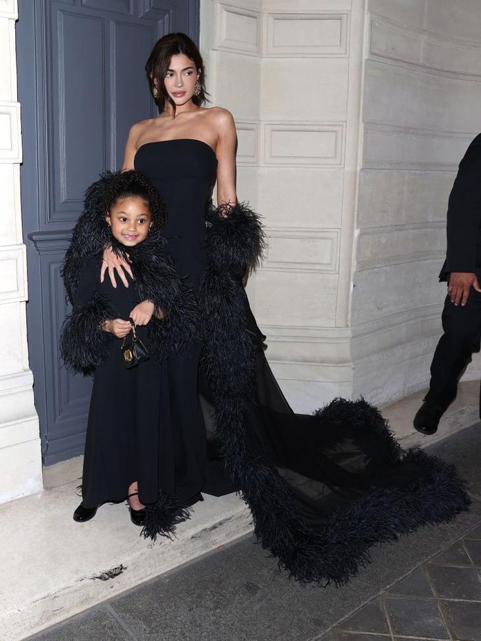 PARIS, FRANCE - JANUARY 24: Kylie Jenner and her daughter Stormi are seen in matching Valentino outfits on January 24, 2024 in Paris, France. (Photo by MEGA/GC Images)