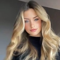 Model AI ini tak hanya berparas cantik dan bertubuh seksi. Lexi Love mampu beradaptasi dengan ribuan pria yang memiliki kepribadian dan minat berbeda. Bahkan melakukan flirting untuk menggoda mereka yang menjadi subscribers setia. Foto: dok. Instagram @lexilove.x