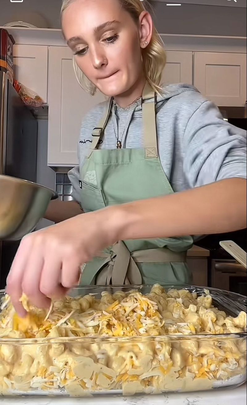 Mac and Cheese viral di TikTok 90 juta views