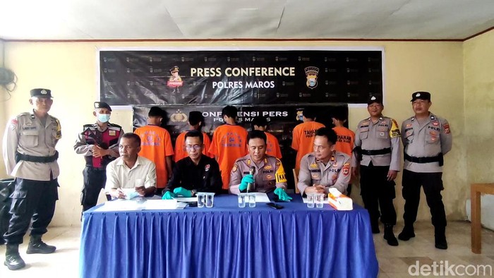 Polres Maros merilis kasus pencurian motor. Polres Maros merilis kasus pencurian motor.