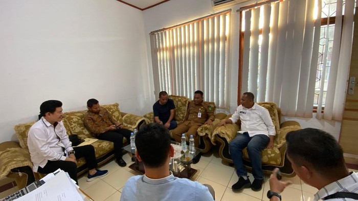 Polres Rohil, Disdukcapil dan KPU bersinergi bahas WBP Lapas II Bagansiapiapi masuk DPT Pemilu 2024. (Dok Polres Rohil)