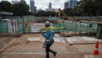 Kemudian untuk CP 202 (Stasiun Harmoni-Sawah Besar-Mangga Besar) setelah resmi dimulai pada 25 Juni 2022, per 25 Desember 2023 telah mencapai 23,81%.  