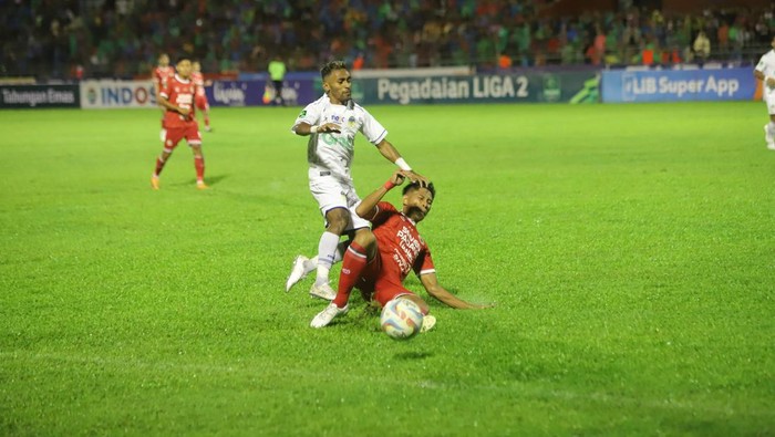 Laga antara Semen Padang vs PSIM Jogja di Stadion H. Agus Salim, Padang, Sabtu (6/1/2024).