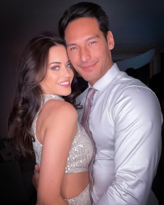 Sudah go publik, awal tahun ini Richard Kyle tampak membagikan foto-foto kebersamaannya dengan seorang wanita bule yang merupakan kekasihnya. Dari unggahannya itu diketahui jika kekasih Richard itu bernama Sophie Lily. Foto: Instagram/@richo_kyle