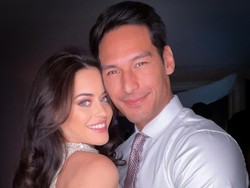 7 Potret Richard Kyle Bareng Pacar Baru, Bule Cantik Asal London