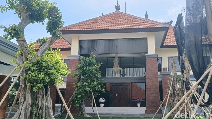 Penampakan Rumah Jabatan Kapolda Bali di Dusun Tohpati, Desa Kesiman Kertalangu, Kota Denpasar, Bali, pada Kamis (25/1/2024).