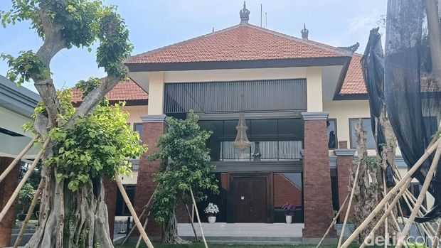 Penampakan Rumah Jabatan Kapolda Bali di Dusun Tohpati, Desa Kesiman Kertalangu, Kota Denpasar, Bali, pada Kamis (25/1/2024).