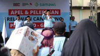 Setelah dibuka dengan menyanyikan Indonesia Raya dan pembacaan sholawat badar serentak, Juri Andiantoro memberikan arahan kepada para relawan canvasing agar dapat bekerja maksimal sehingga pasangan Prabowo-Gibran dapat menang sekali putaran. 