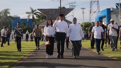 Anies Baswedan Kunjungi Kedaton Kesultanan Ternate