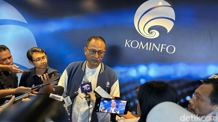 Dirjen Aptika Kementerian Kominfo Semuel Abrijani Pangerapan