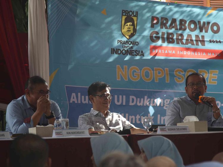 Diskusi Ngopi Bareng Relawan PROUI