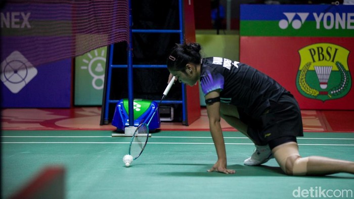 Gregoria Mariska Tunjung tersingkir di perempatfinal Indonesia Masters 2024. Gregoria dijegal eks ratu bulutangkis Nozomi Okuhara usai kalah dua gim langsung.