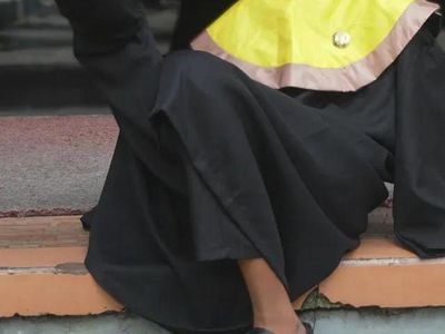 Potret Elo Mandeville, Penyandang Disabilitas Daksa yang Bikin Film untuk Skripsi
