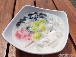 Es Teler Juragan yang Hits di Ciamis, Bikin Seger dan Adem di Perut