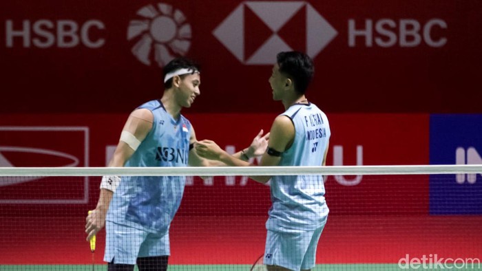 Duel sesama wakil Indonesia terjadi di perempatfinal Indonesia Masters 2024 saat Fajar Alfian/Muhammad Rian Ardianto menghadapi Muhammad Shohibul Fikri/Bagas Maulana di Istora Senayan, Jakarta, Jumat (26/1/2024).