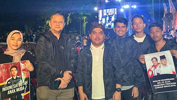 Foto: Relawan Desa Indonesia Maju (DIM)  (dok.ist)