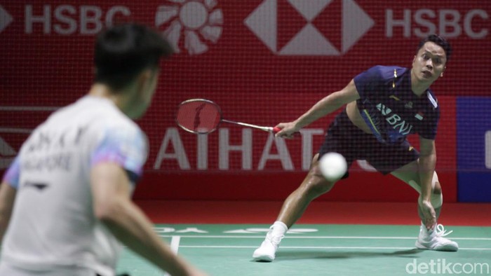 Ginting Menang Atas Loh KY, Tembus Semifinal Indonesia Masters 2024 Pertandingan antara Ginting vs Loh berlangsung di Istora Senayan, Jakarta, Jumat (26/1/2024) malam.