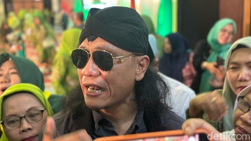 Dai kondang Miftah Maulana Habiburokhman atau Gus Miftah buka suara soal pernyataan Presiden Joko Widodo (Jokowi) yang menyebut presiden boleh memihak atau berkampanye.