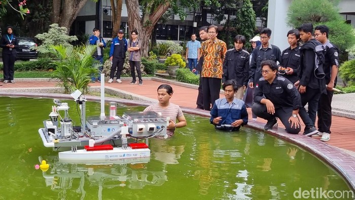 Kapal Listrik Barunastra ITS Siap Ikuti International Roboboat Competition di Florida, Amerika Serikat
