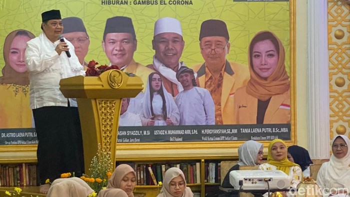 Ketum Golkar Airlangga Hartarto meresmikan Gerakan Indonesia Bertadarus Alquran (Gibran) di Alexandria School, Bekasi Timur, Jawa Barat (Jabar). (Devi/detikcom).