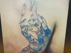 Kocak! Niat Mau Keren Malah Amburadul Gambar Tato-nya