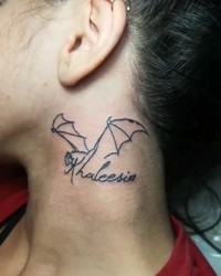 Kocak! Niat Mau Keren Malah Amburadul Gambar Tato-nya