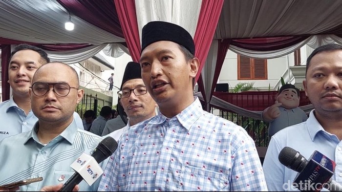 Komandan Tim Kampanye Nasional (TKN) Fanta Bidang Pemilih Muda, Arief Rosyid (Firda Cynthia/detikcom)