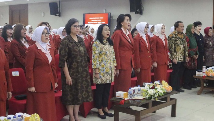 Kowani Dukung Perempuan Terlibat di Pemilu 2024 Kongres Wanita Indonesia (kowani) gelar Raker tahun 2024 di Jakarta. Kowani mendukung keterlibatan perempuan dalam pemilu 2024.