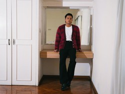 Nadhif Basalamah Bawa Kota Ini Tak Sama Tanpamu Jadi Jawara Berminggu-minggu