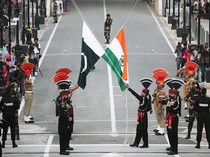 Tegang! Kapal Angkatan Laut India-Pakistan Tabrakan di Laut Arab